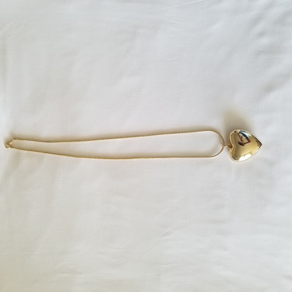 Vintage Heart Necklace - Picture 2 of 5